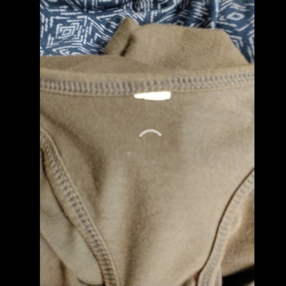 No Tag Find Your Strong Tank Top - Picture 2 of 5